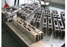 振动平台消除小型构件残余应力